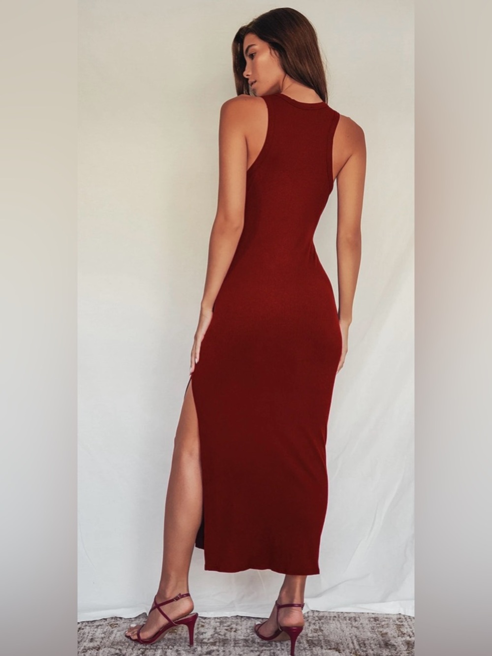 Lulus Simply Wonderful Burgundy Ribbed Bodycon Midi Dress Red - Size M - NWOT - Picture 3 of 10